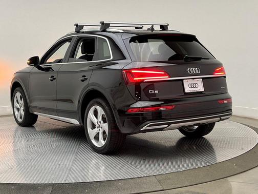 2021 Audi Q5 45 Premium Plus