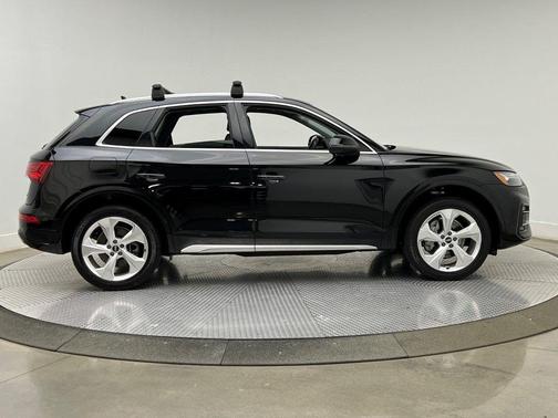 2021 Audi Q5 45 Premium Plus