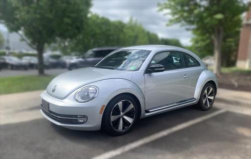 2012 Volkswagen Beetle 2.0T Turbo Launch Edition