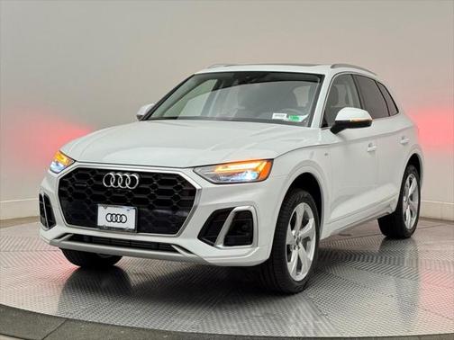 2025 Audi Q5 45 S line Premium Plus