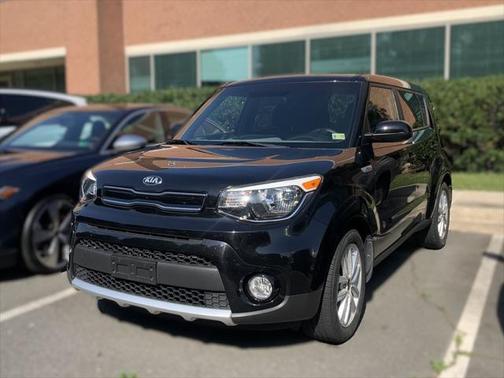 2017 Kia Soul +