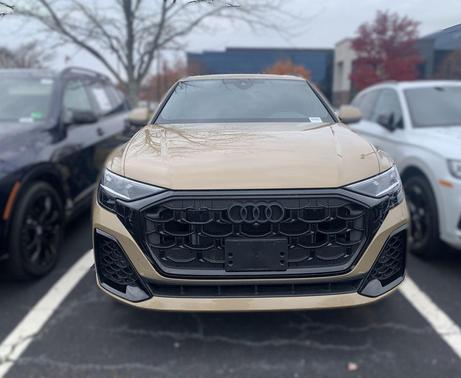 2025 Audi Q8 55 Premium Plus