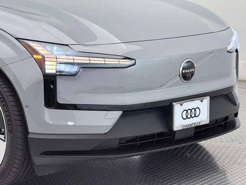 2025 Volvo EX30 Twin Motor Ultra