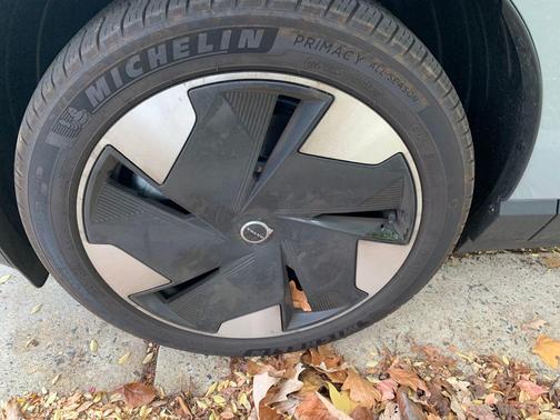 2025 Volvo EX30 Twin Motor Ultra