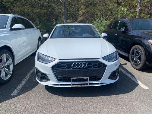 Glacier White Metallic 2023 Audi A4 45 S line Premium