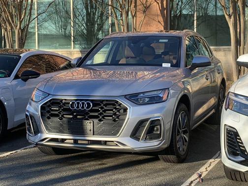 2023 Audi Q5 45 S line Premium Plus