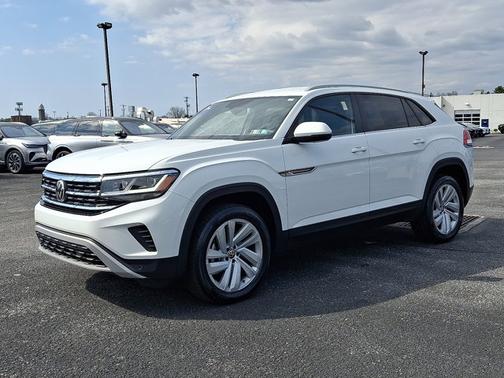 Pure White 2022 Volkswagen Atlas Cross Sport 3.6 V6 SE W/ TECHNOLOGY