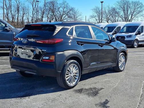 2020 Hyundai KONA SEL