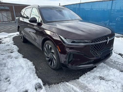 2024 Lincoln Nautilus RESERVE