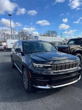 2021 Jeep Grand Cherokee SUMMIT