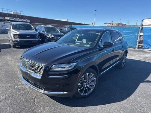 INFINITE BLACK MET CC 2023 Lincoln Nautilus RESERVE