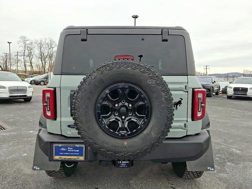 2022 Ford Bronco WILDTRAK