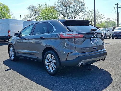 CARBONIZED GRAY 2022 Ford Edge TITANIUM