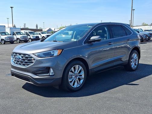 CARBONIZED GRAY 2022 Ford Edge TITANIUM