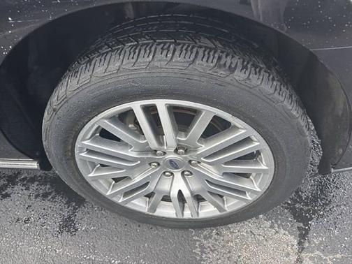 AGATE BLACK METALLIC 2023 Ford Expedition LIMITED