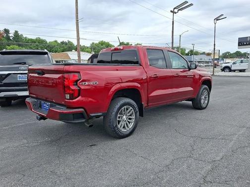 Radiant Red Tintcoat 2023 Chevrolet Colorado LT