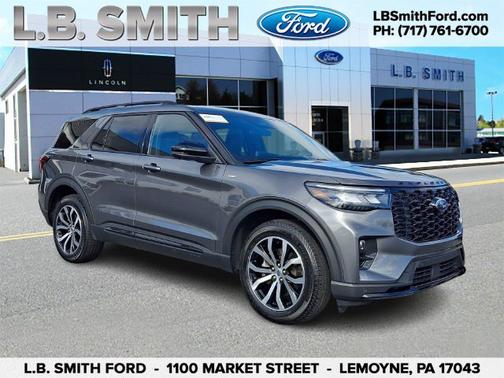 CARBONIZED GRAY METALLIC 2025 Ford Explorer ST-LINE