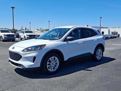 OXFORD WHITE 2022 Ford Escape SE