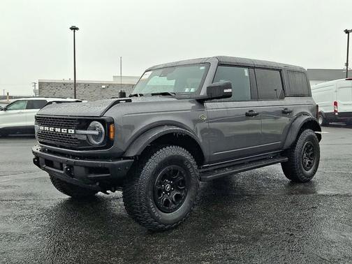 2024 Ford Bronco WILDTRAK