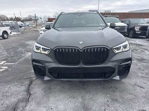2022 BMW X5 M50I