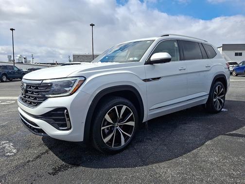 Opal White Pearl Effect 2024 Volkswagen Atlas 2.0T SEL PREMIUM R-LINE