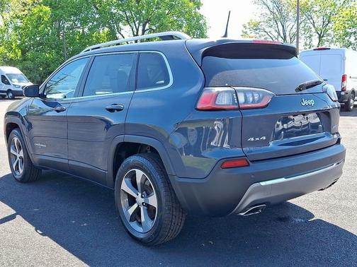 Blue Shade Pearlcoat 2020 Jeep Cherokee LIMITED