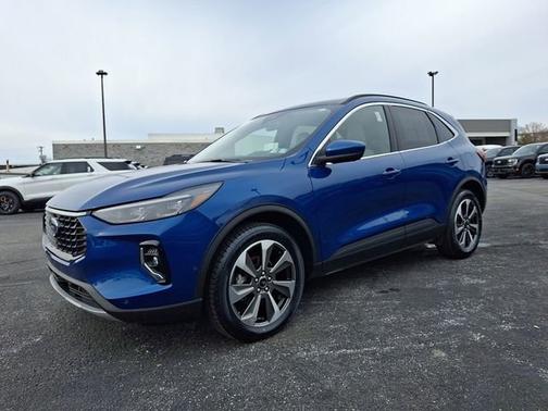 2023 Ford Escape PLATINUM
