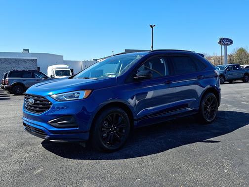 2024 Ford Edge SE