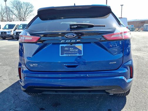 2024 Ford Edge SE