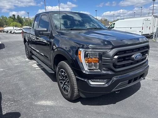 AGATE BLACK METALLIC 2023 Ford F-150 XLT