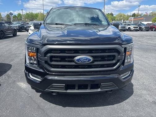 AGATE BLACK METALLIC 2023 Ford F-150 XLT