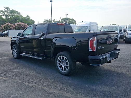 2018 GMC Canyon DENALI