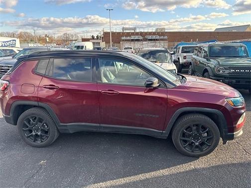 2022 Jeep Compass LATITUDE