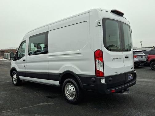 2023 Ford Transit-250 