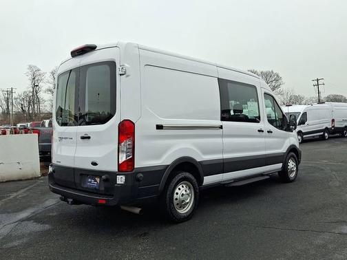 2023 Ford Transit-250 