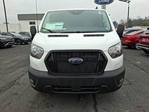 2024 Ford Transit-250 