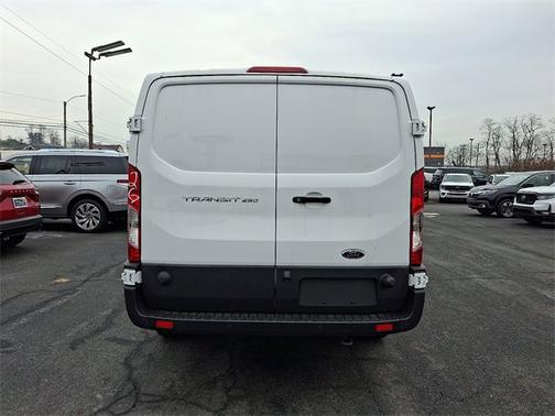2024 Ford Transit-250 