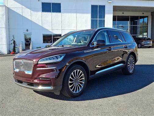 2023 Lincoln Aviator STANDARD
