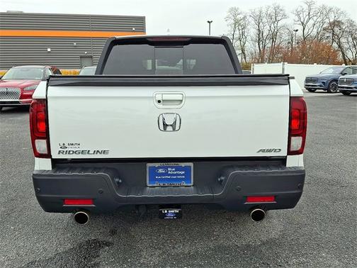 2022 Honda Ridgeline BLACK EDITION