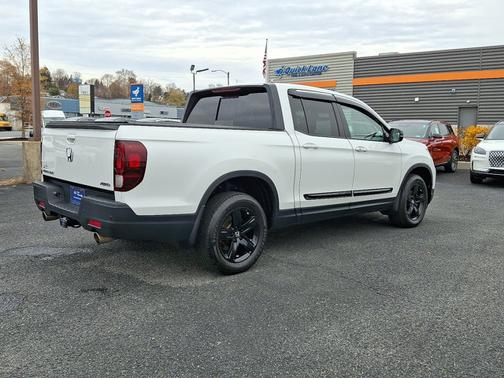 2022 Honda Ridgeline BLACK EDITION