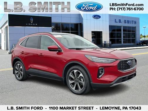 RAPID RED MET TINTED CC 2023 Ford Escape PLATINUM