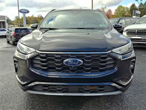 2024 Ford Escape ST-LINE SELECT