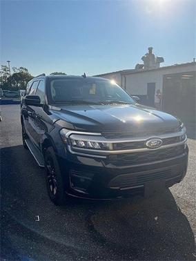 2022 Ford Expedition XLT