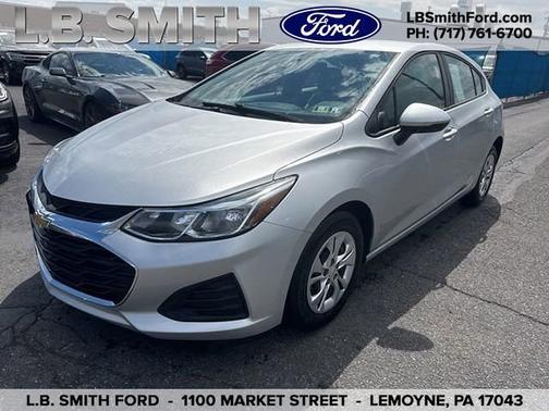 Silver Ice Metallic 2019 Chevrolet Cruze LS