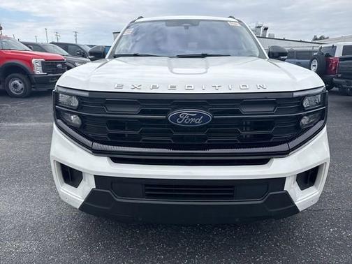 STAR WHITE MET TRI-COAT 2025 Ford Expedition Max ACTIVE