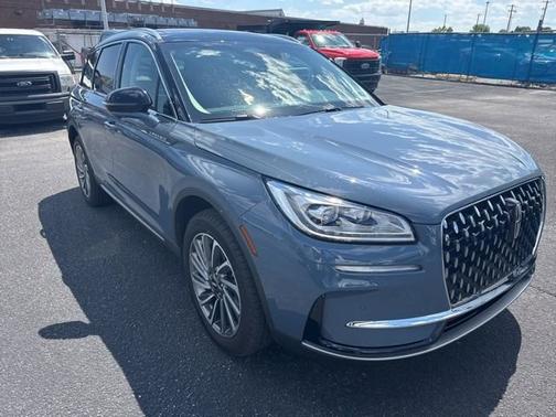 WHISPER BLUE MET CC 2024 Lincoln Corsair RESERVE