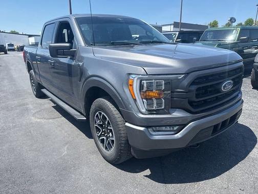 CARBONIZED GRAY METALLIC 2023 Ford F-150 XLT