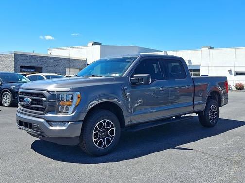 CARBONIZED GRAY METALLIC 2023 Ford F-150 XLT