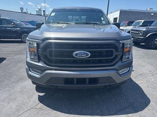 CARBONIZED GRAY METALLIC 2023 Ford F-150 XLT