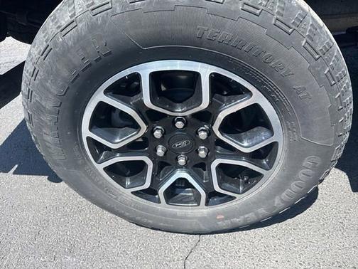 CARBONIZED GRAY METALLIC 2023 Ford F-150 XLT